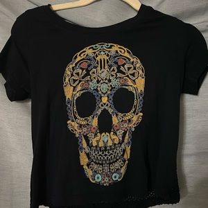 skull black top with fishnet back
